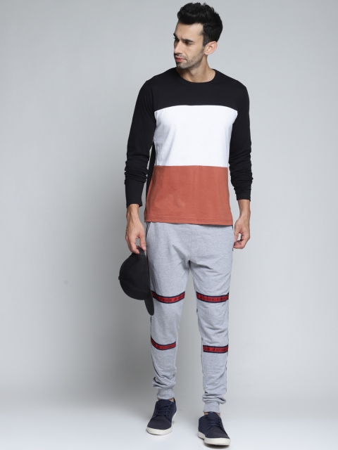 

DILLINGER Men Black White Colourblocked Round Neck Pure Cotton T-shirt