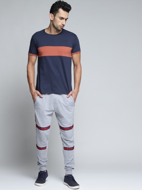 

DILLINGER Men Navy Blue Colourblocked Round Neck Pure Cotton T-shirt