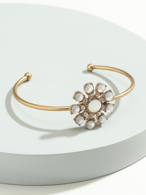 

Pipa Bella White Alloy Gold-Plated Cuff Bracelet