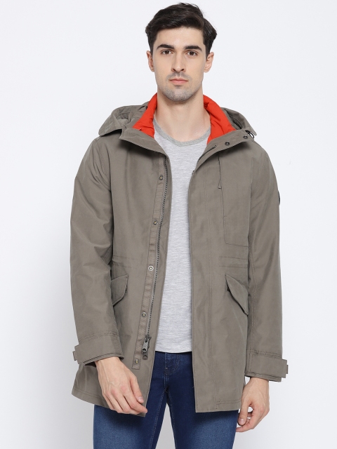 

Timberland Men Taupe & Red Solid Sporty Jacket