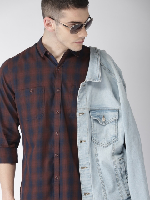 

Harvard Men Brown & Navy Blue Regular Fit Checked Casual Shirt
