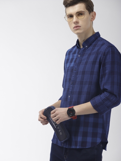 

Harvard Men Navy Blue Regular Fit Checked Casual Shirt