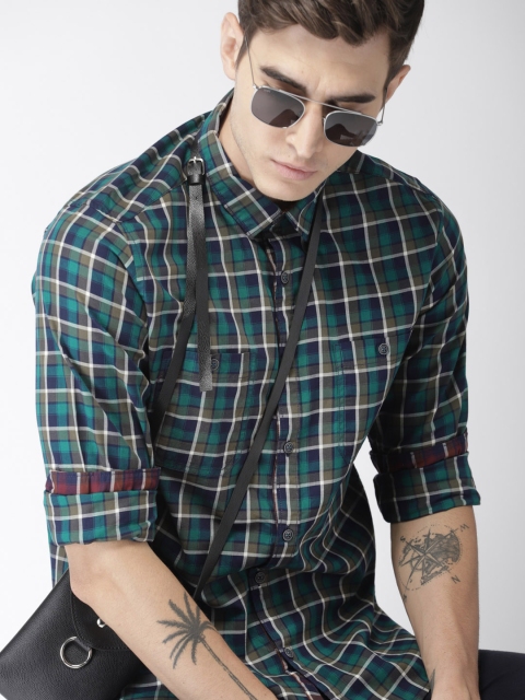 

Harvard Men Navy Blue & Green Regular Fit Checked Casual Shirt