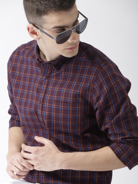 

Harvard Men Maroon & Yellow Regular Fit Checked Casual Shirt