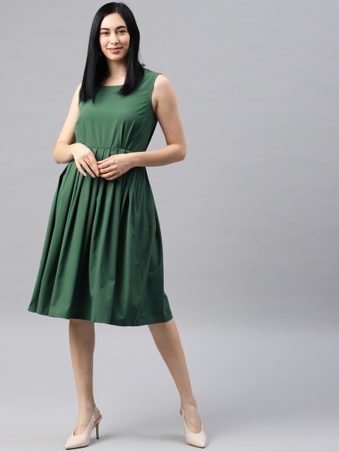 

EMBLAZE Women Green Solid Fit and Flare Dress