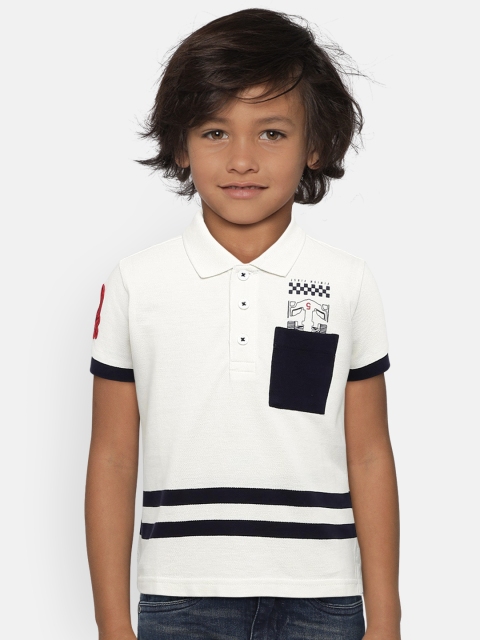 

United Colors of Benetton Boys Off-White Solid Polo Collar T-shirt
