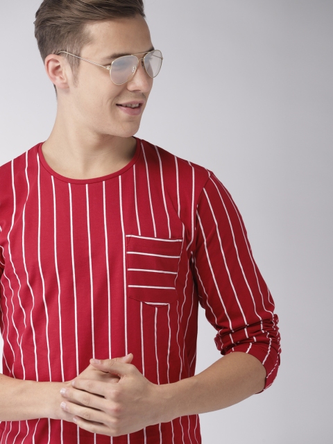 

Mast & Harbour Men Red Striped Round Neck T-shirt