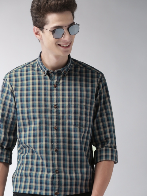 

Mast & Harbour Men Teal & Beige Slim Fit Checked Casual Shirt