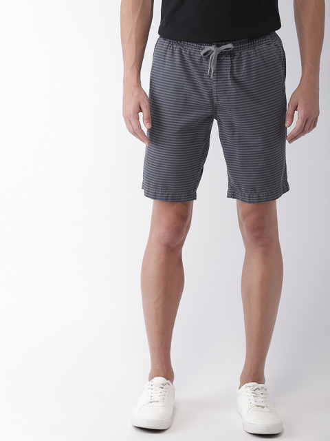 

Mast & Harbour Men Navy Blue & Grey Striped Regular Fit Regular Shorts