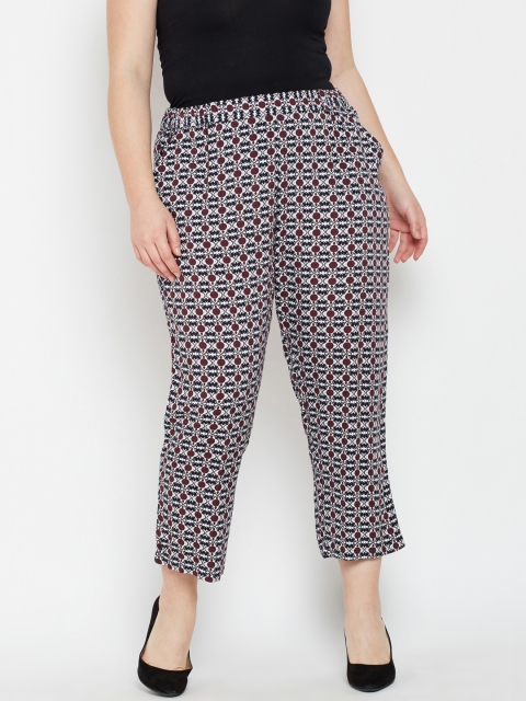 

Oxolloxo Women Navy Blue & Red Regular Fit Printed Regular Trousers