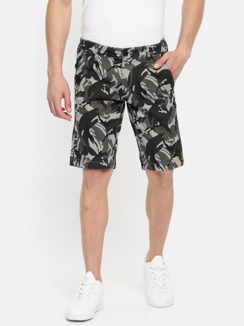 

HERE&NOW Men Grey Printed Regular Fit Chino Shorts