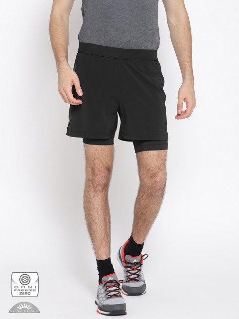 

Columbia Men Black Titan Ultra II Solid Running Shorts
