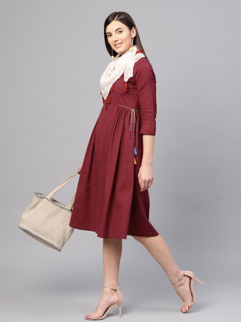 

SASSAFRAS Women Burgundy Solid A-Line Dress