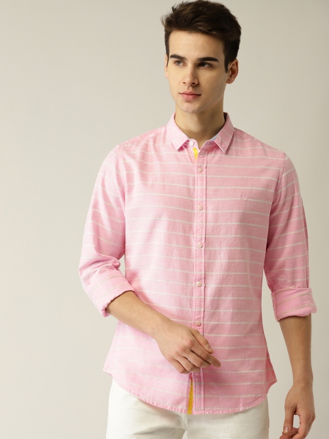 

United Colors of Benetton Men Pink & White Slim Fit Striped Casual Shirt