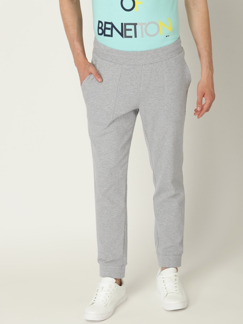 

United Colors of Benetton Men Grey Melange Solid Joggers