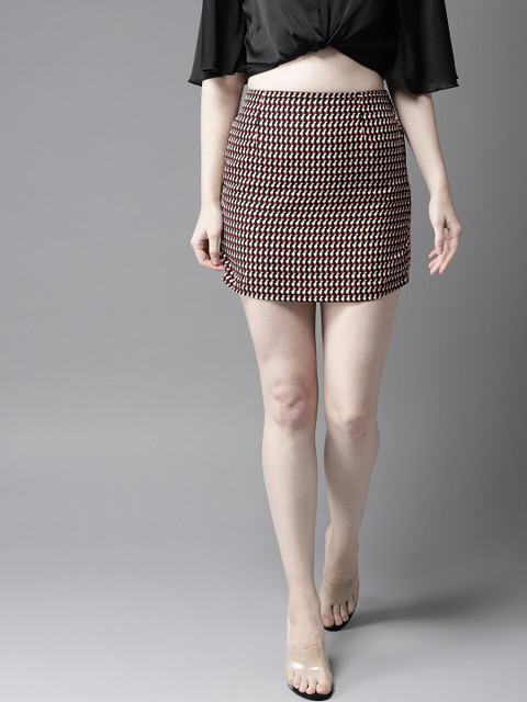 

HERE&NOW Women Black & Red Printed Straight Mini Skirt