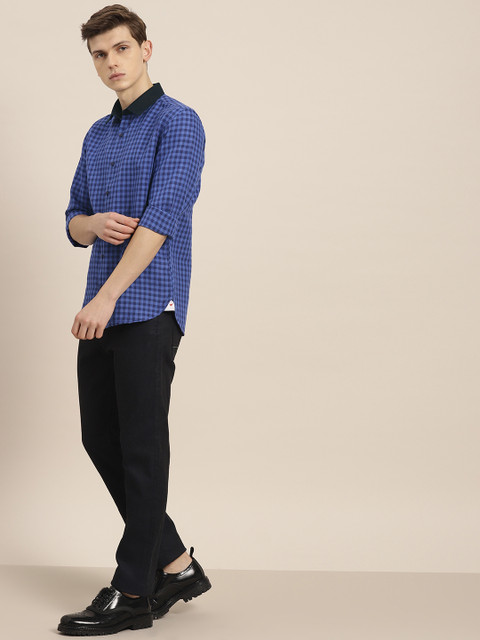 

INVICTUS Men Blue Slim Fit Cotton Linen Checked Casual Shirt