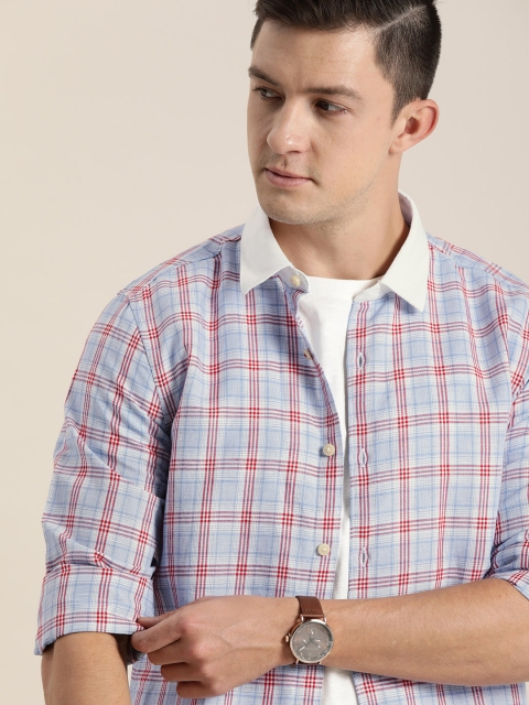 

INVICTUS Men Blue & Red Regular Fit Cotton Linen Checked Casual Shirt