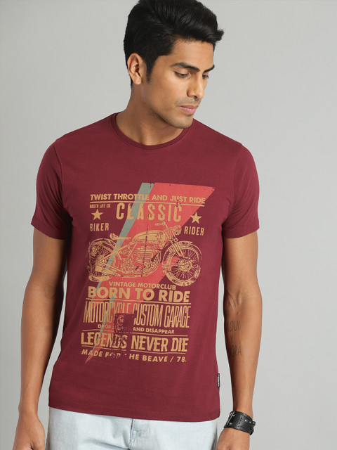 

Roadster Men Red Printed Round Neck T-shirt