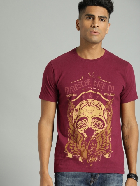 

Roadster Men Maroon Printed Round Neck T-shirt