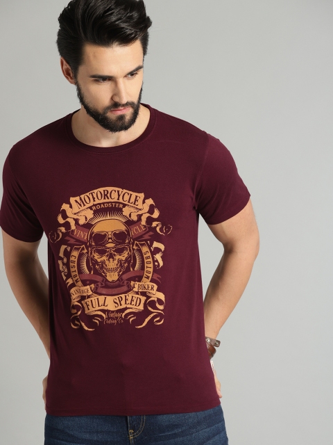 

Roadster Men Maroon Printed Round Neck T-shirt