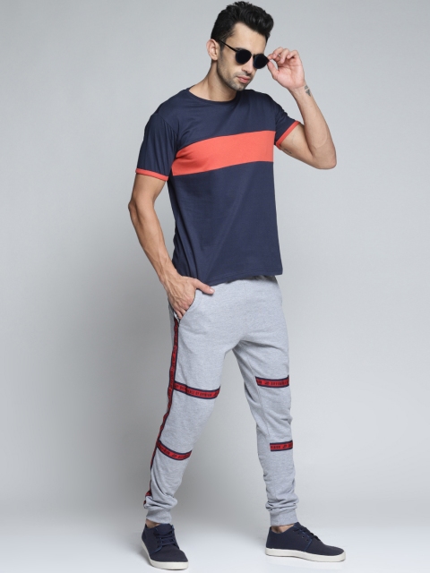 

DILLINGER Men Navy Blue Colourblocked Round Neck Pure Cotton T-shirt