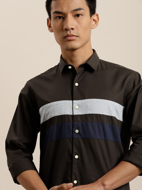

INVICTUS Men Brown & Grey Slim Fit Striped Modern Classic Shirt