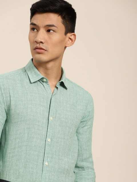 

INVICTUS Men Green & White Slim Fit Checked Pure Linen Formal Shirt