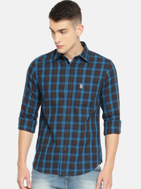 

U.S. Polo Assn. Men Blue & Brown Tailored Fit Checked Casual Shirt