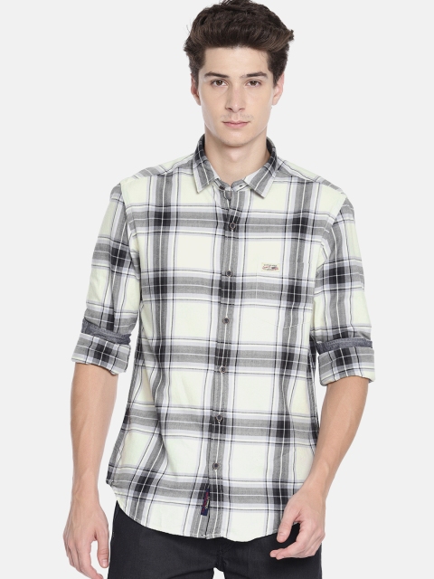 

U.S. Polo Assn. Men Off-White & Grey Slim Fit Checked Casual Shirt