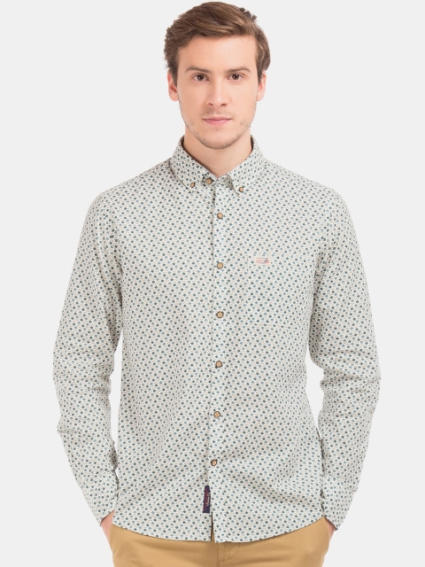

U.S. Polo Assn. Men White & Green Slim Fit Printed Casual Shirt