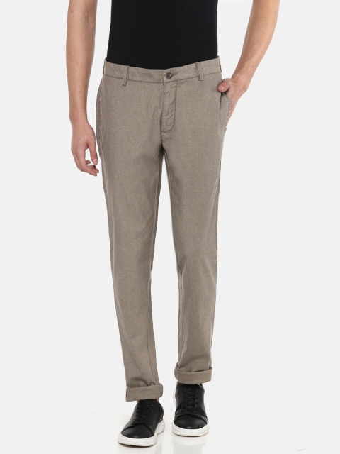 

Blackberrys Men Brown Regular Fit Solid Trousers