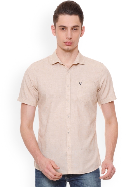 

Solly Jeans Co. Men Beige Slim Fit Solid Casual Shirt