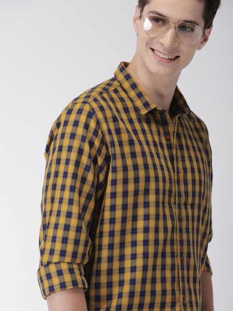 

Mast & Harbour Men Mustard Yellow & Navy Blue Regular Fit Checked Casual Shirt