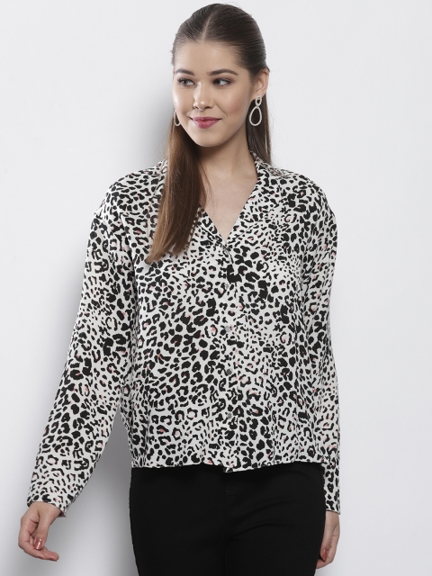

DOROTHY PERKINS Women White & Black Regular Fit Printed Casual Shirt
