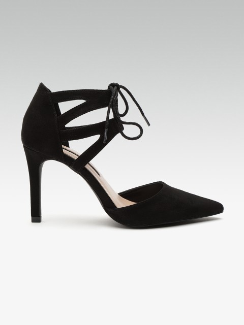 

DOROTHY PERKINS Women Black Solid Pumps
