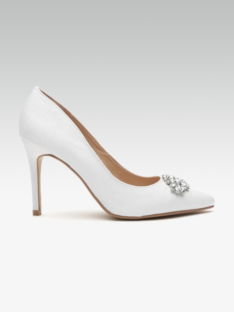 

DOROTHY PERKINS Women Silver-Toned Embellished Pumps