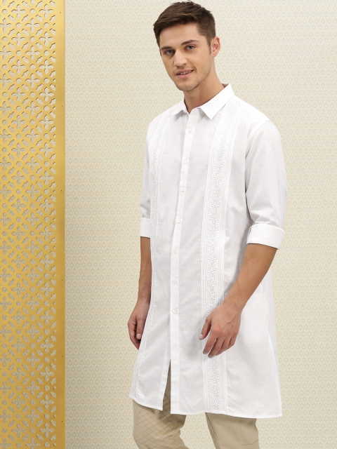 

House of Pataudi Men White Solid Linen Blend Embroidered Straight Kurta