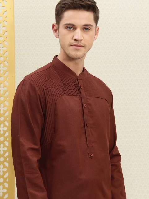 

House of Pataudi Men Brown Solid Linen Blend Pleated Panel Pathani Kurta