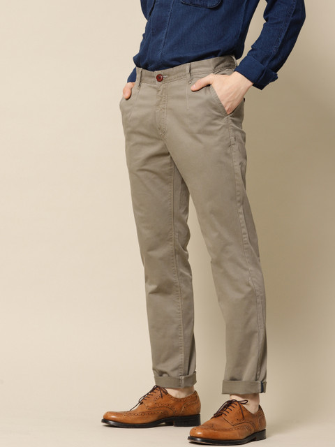 

Mr Bowerbird Men Olive Green Solid Regular Fit Regular Trousers