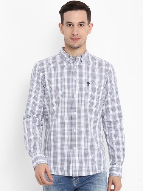 

Red Tape Men White & Grey Regular Fit Checked Casual Shirt