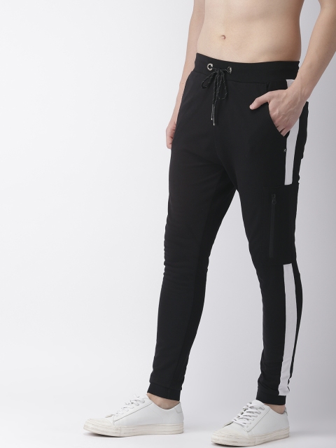 

Flying Machine Men Black Solid Joggers