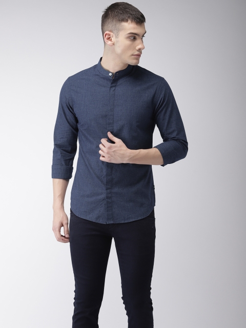 

Flying Machine Men Navy Slim Fit Solid Casual Shirt, Navy blue