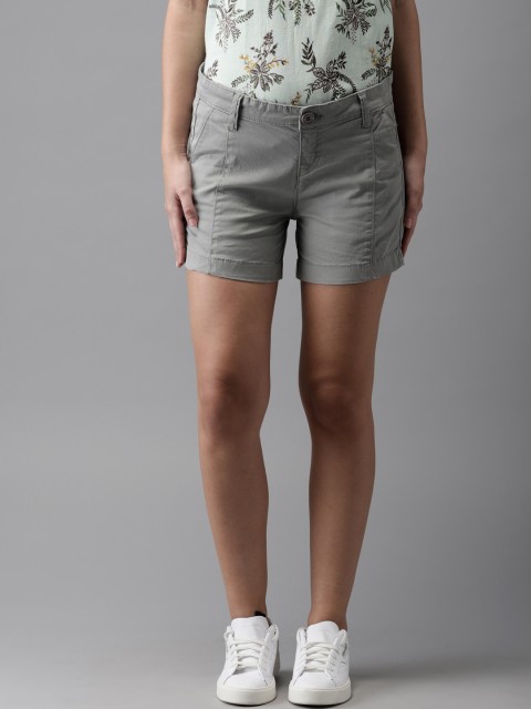 

HERE&NOW Women Grey Solid Regular Fit Chino Shorts
