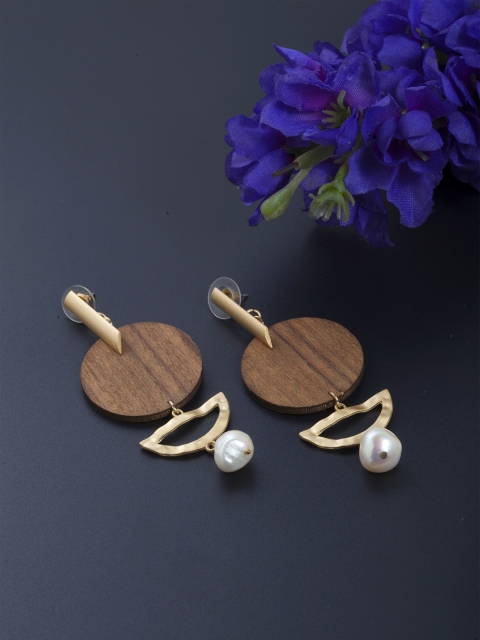 

SASSAFRAS Gold-Plated Contemporary Handcrafted Drop Earrings