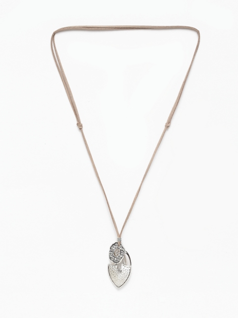 

JEWEL JUNCTION Men Beige Silver-Plated Handcrafted Necklace