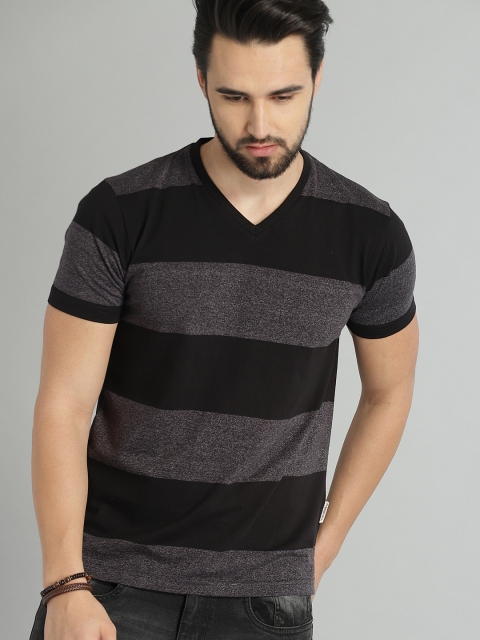 

The Roadster Lifestyle Co Men Black & Grey Striped V-Neck T-shirt