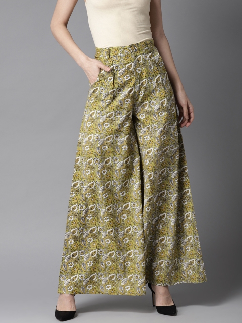 

Moda Rapido Women Green & White Printed Flared Palazzos