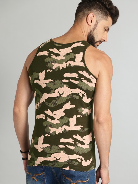

Roadster Men Olive Green Printed Round Neck T-shirt