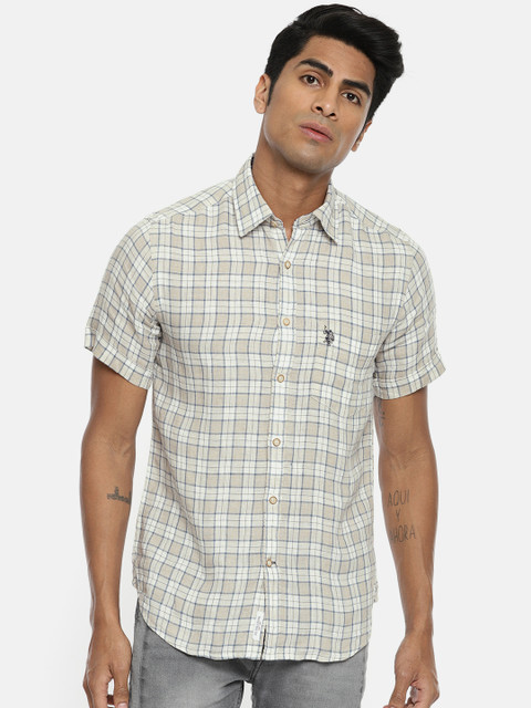 

U.S. Polo Assn. Men Off-White & Grey Checked Regular Fit Spread Collar Casual Shirt